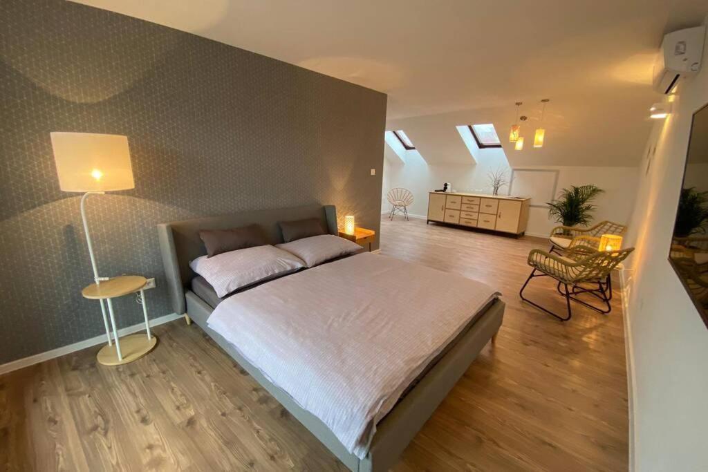 Apartmán pod Vežou 1 Banská Bystrica Exterior foto